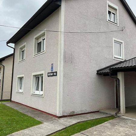 Apartman Ivka Gospic Bagian luar foto